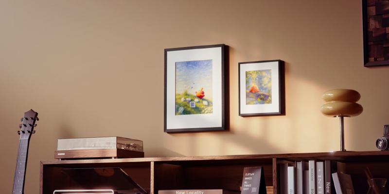 SwitchBot AI Art Frame et les robots de compagnie Niko & Noa